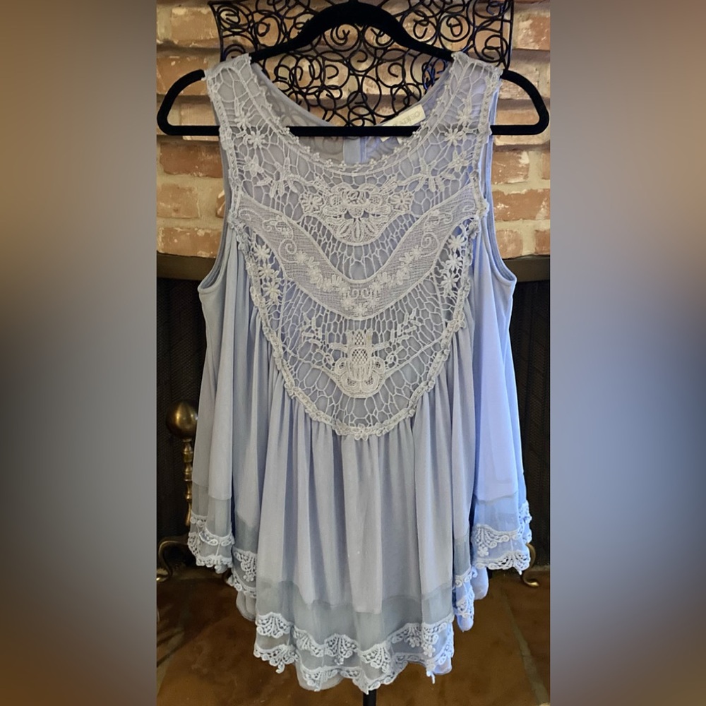 Paradiso Lace Baby Doll Top in Light Blue